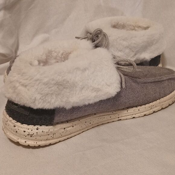 Hey Dude Britt gray white fur lined lace up boots size 10 - Picture 5 of 7
